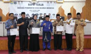 Rakerda DPD APDESI, Gubernur Al Haris: Kades Harus Tingkatkan Inovasi. Foto: Diskominfo Provinsi Jambi