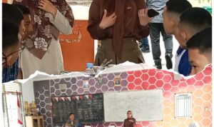 Kunker ke SMA Titian Teras, Eka Marlina: Beri Motivasi Agar Siswa Lebih Disiplin dan Berprestasi. Foto: Humas DPRD Provinsi Jambi