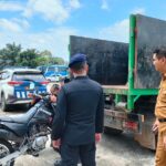 IMG-20230221-WA0082 Wabup Merangin Nilwan Yahya Pimpin Tim Evakuasi Via Darat ke Lokasi Kapolda Jambi. Foto: Riky Serampas