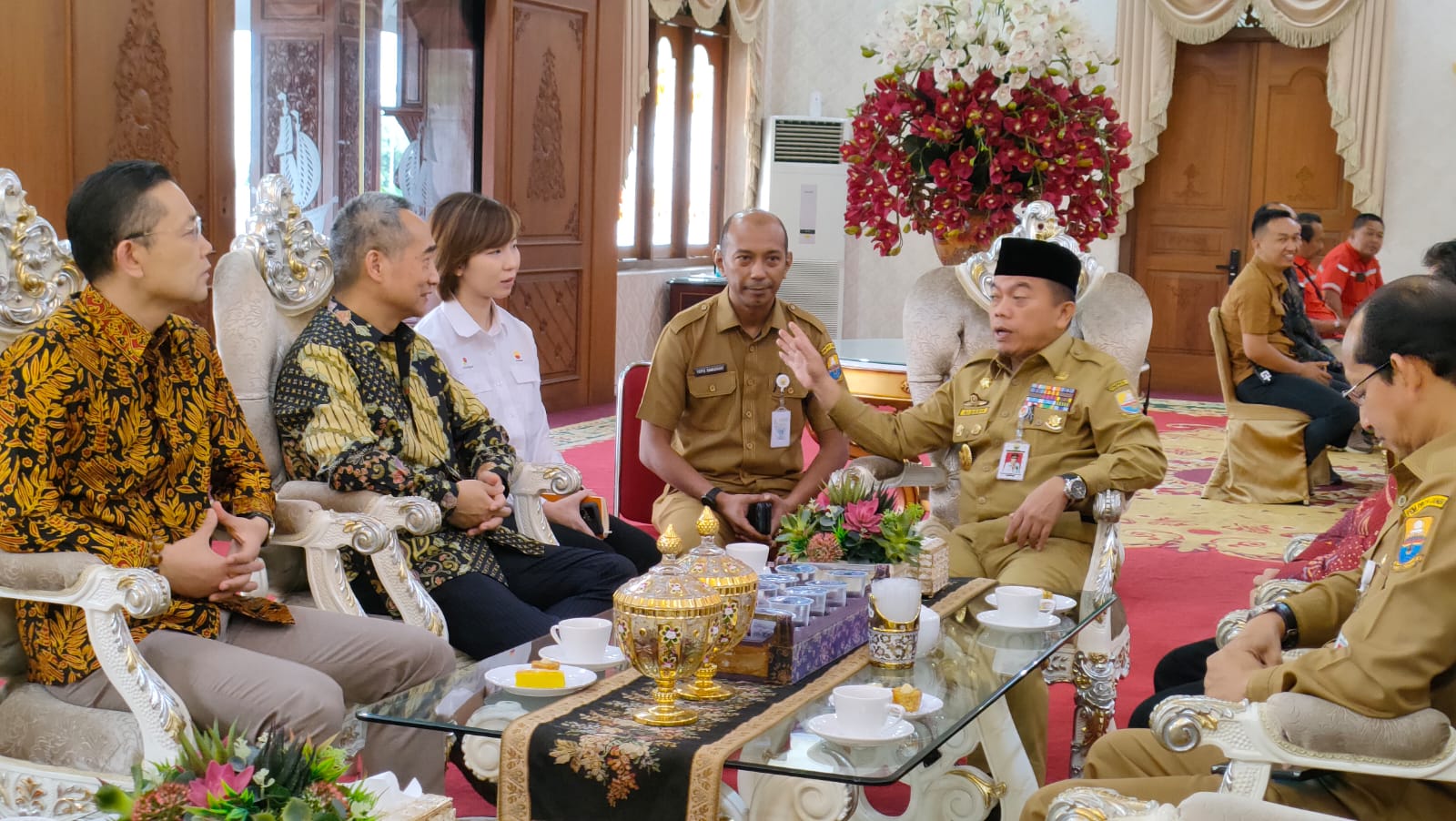 Ngopi Bareng Manajemen Petrochina, Al Haris Usulkan Participating Interest 10 % Untuk Pendapatan Daerah. Foto: Riky Serampas