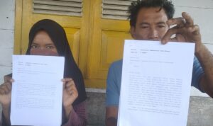 Babak Baru Kasus Mama Muda, Pihak Keluarga Minta Keadilan Kirim Surat ke Jokowi dan Mahfud MD. Foto: Shbt/SN