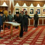 Gubernur Jambi, Al Haris Lantik 54 Pejabat Eselon III di Lingkup Pemprov Jambi, Jumat (13/1/2023). Foto: Jp/ Ampar