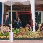 Gubernur Jambi, Al Haris Jadi Irup  upacara peringatan Hari Bhakti Imigrasi ke-73 di Kanwil Kementerian Hukum dan HAM RI Jambi, Kotabaru, Kota Jambi, Senin (26/1/2023). Foto: Meli/ Ampar