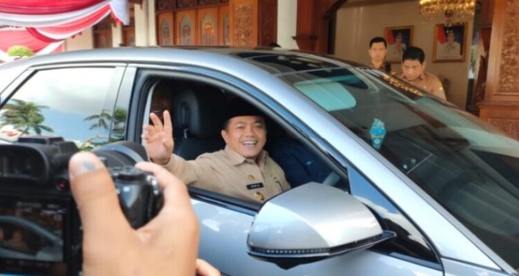 Gubernur Jambi Al Haris