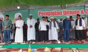 Al Haris Hadiri Dzikir Akbar di Batanghari/ Foto: Lutfhidayat