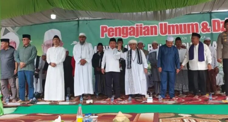 Al Haris Hadiri Dzikir Akbar di Batanghari/ Foto: Lutfhidayat
